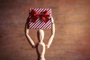 gestalta with gift